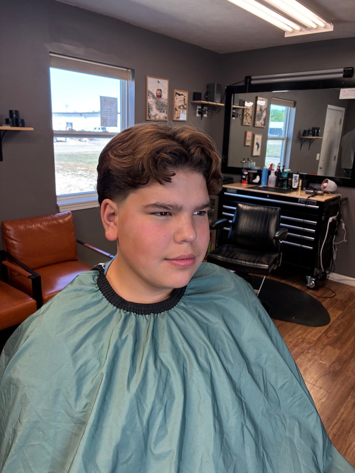 Wavy top with low fade